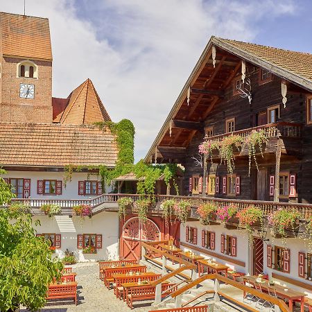 Gutshof Uttlau Hotel Haarbach Eksteriør billede